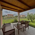 Vila Korina Valtura